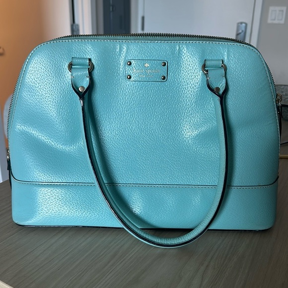 Turquoise purse - Picture 1 of 3